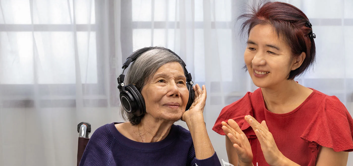 dementia-caregiver Dementia caregiver Asian
